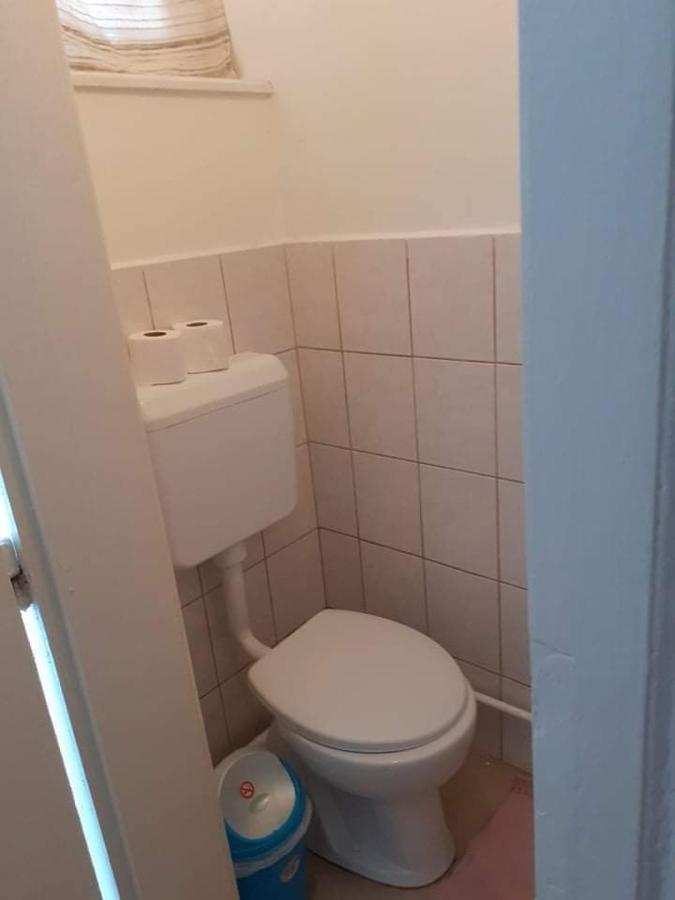 Pihenes A Malomtonal Privat Berlemeny Pension Tapolca Buitenkant foto