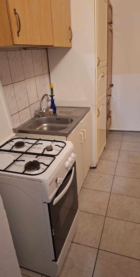 Pihenes A Malomtonal Privat Berlemeny Pension Tapolca Buitenkant foto